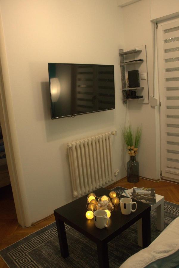 Novi Sad Apartman Tenigo Eksteriør billede