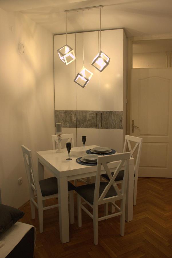 Novi Sad Apartman Tenigo Eksteriør billede