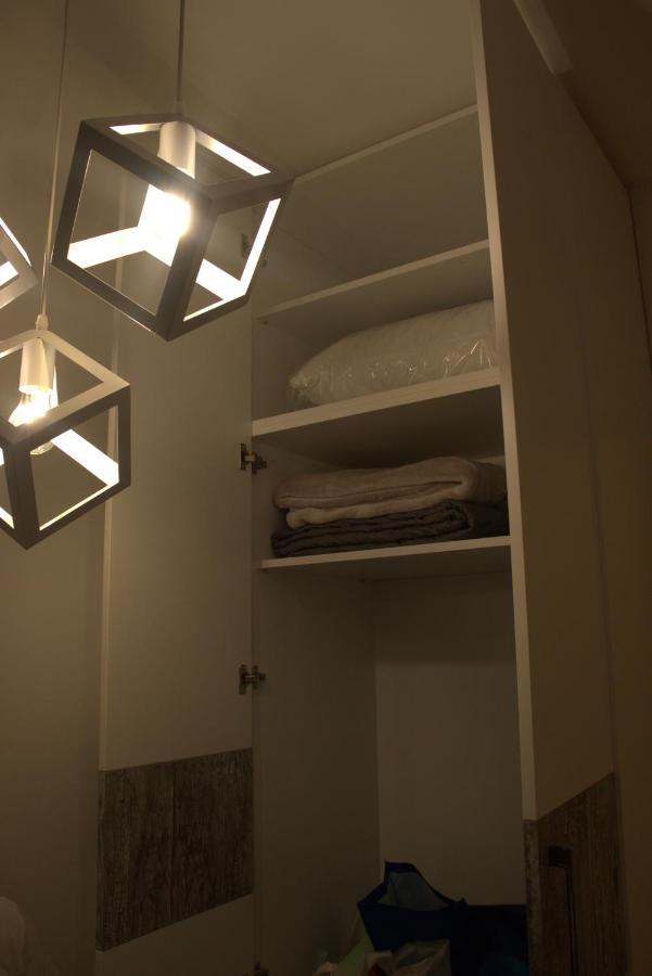 Novi Sad Apartman Tenigo Eksteriør billede