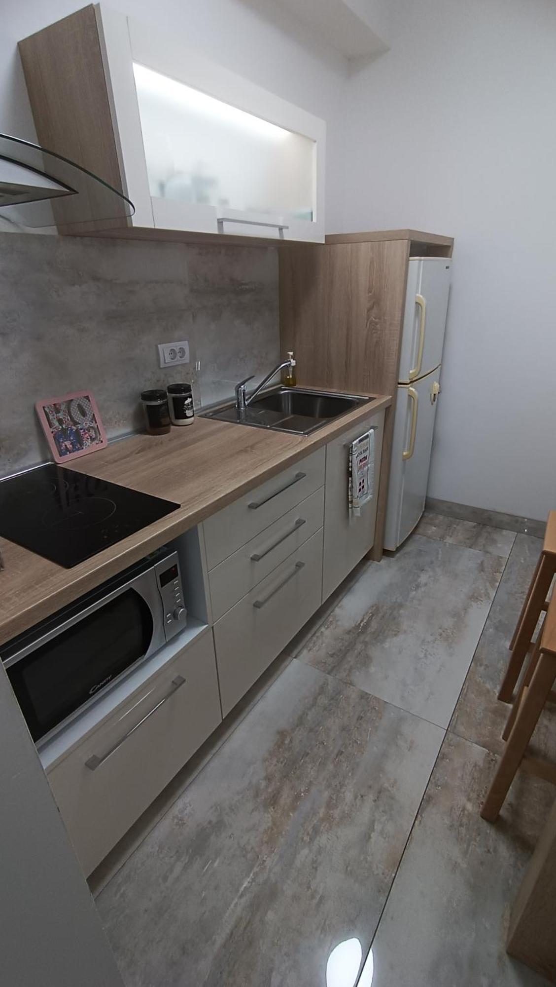 Novi Sad Apartman Tenigo Eksteriør billede