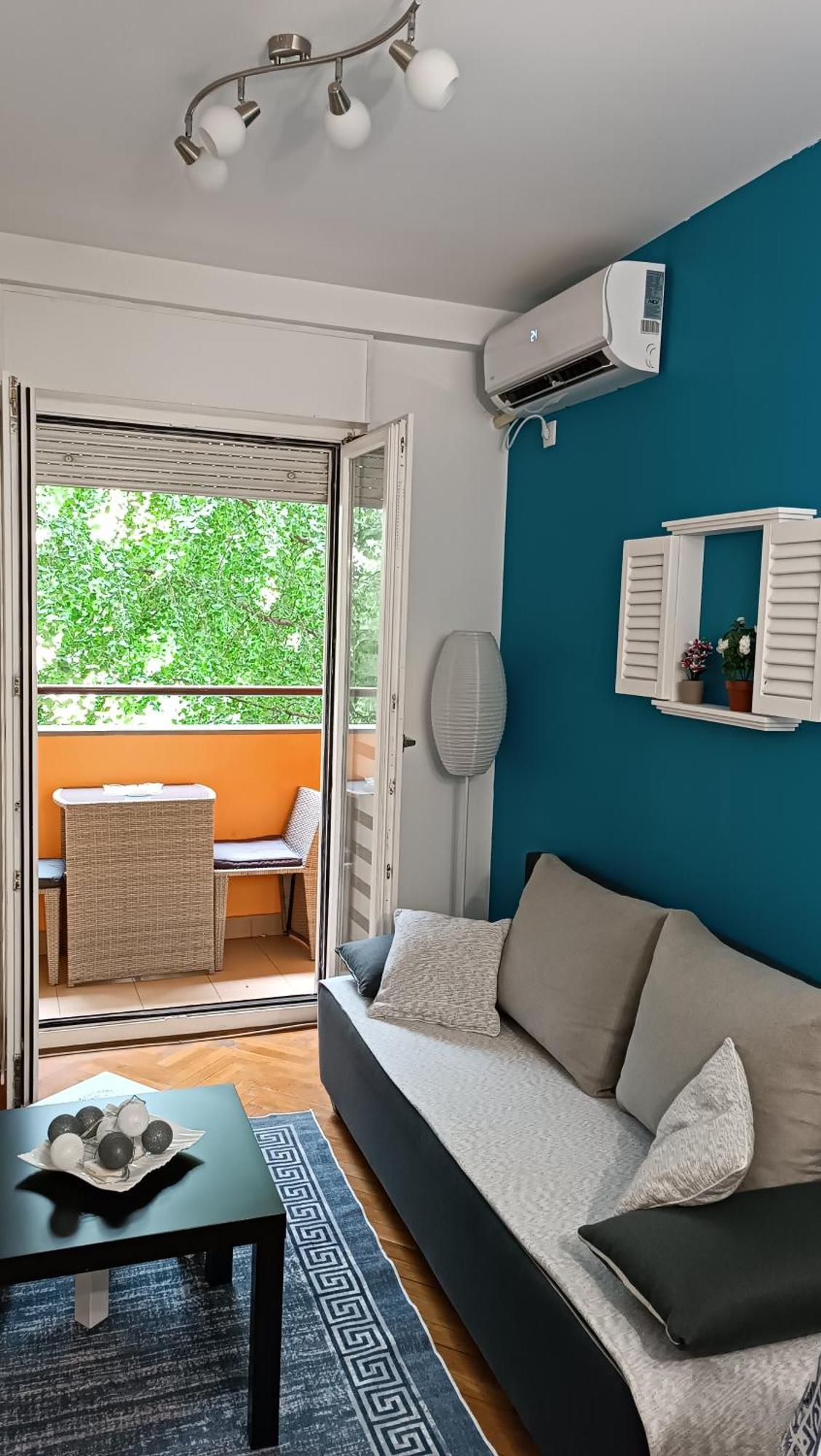 Novi Sad Apartman Tenigo Eksteriør billede
